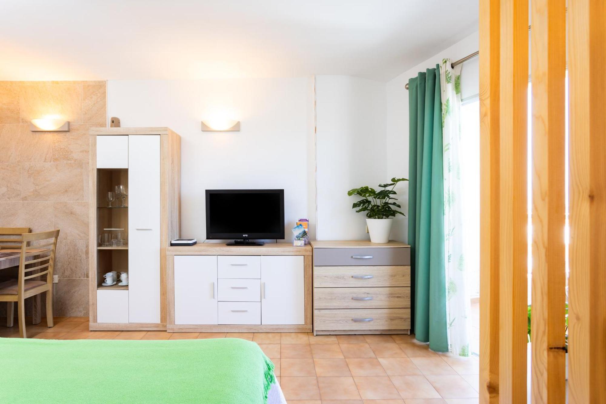 Cozy Seafront Studio With Balcony & Ocean Views San Marcos  외부 사진