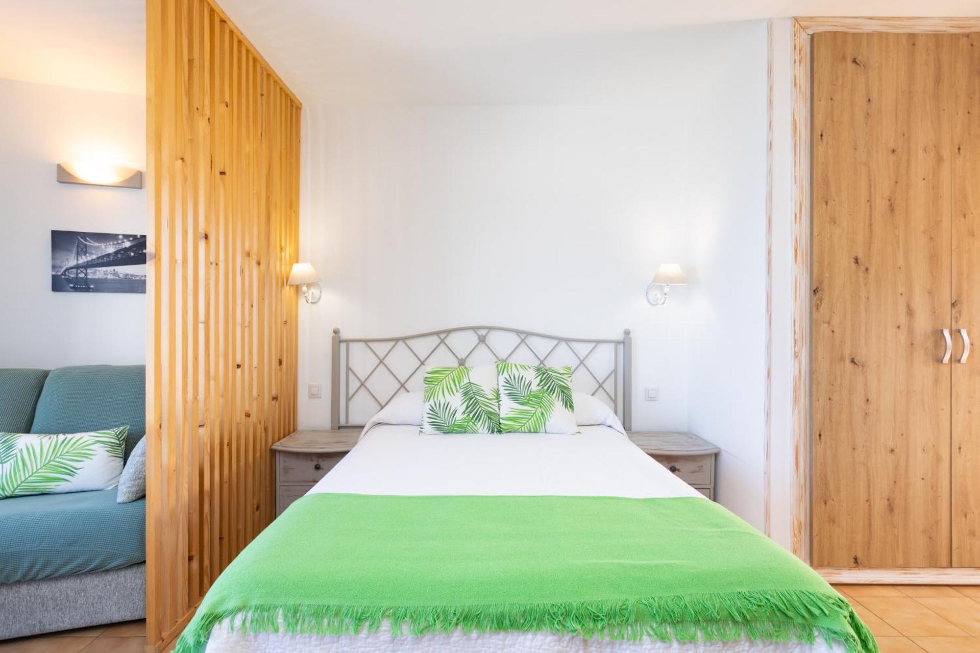 Cozy Seafront Studio With Balcony & Ocean Views San Marcos  외부 사진